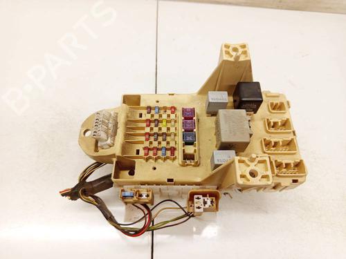 Used Fuse box Fuse box 34388221 34388221