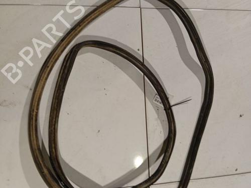 Used Rubber door seal Rubber door seal AUDI 80 B4 Saloon (8C2) 2.0 E (115 hp) 40243177 40243177