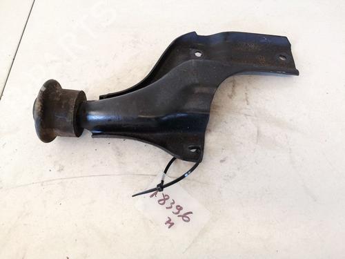 Used Engine mount AUDI 80 B3 Saloon (893, 894, 8A2) 1.8 (75 hp) 32916072