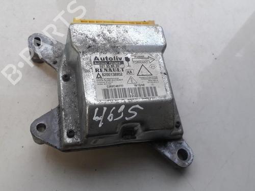 Used ECU airbags ECU airbags RENAULT LAGUNA II (BG0/1_) 1.8 16V (BG06, BG0J, BG0M) (116 hp) 33513723 33513723