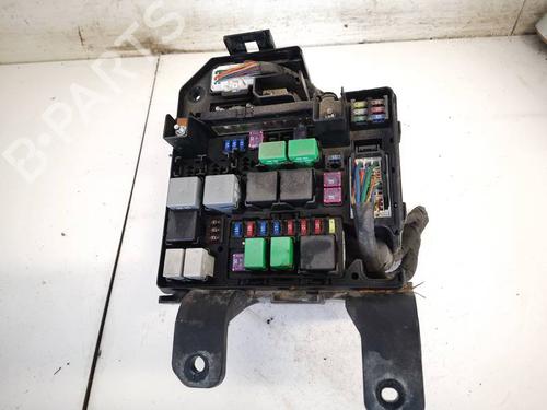 Used Fuse box Fuse box KIA SORENTO II (XM) 2.2 CRDi (197 hp) 32608668 32608668