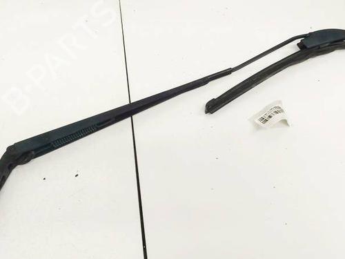 Used Front windshield wiper arm Front windshield wiper arm TOYOTA AVENSIS (_T25_) 2.0 D-4D (CDT250_, CDT250R) (116 hp) 32594066 32594066