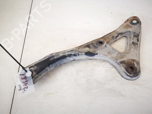 Støtte Støtte TOYOTA COROLLA Verso (ZER_, ZZE12_, R1_) 2.2 D-4D (AUR10_, AUR10R) (136 hp) 32913789 32913789