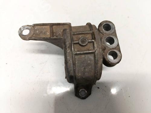 Used Engine mount Engine mount 32566268 32566268