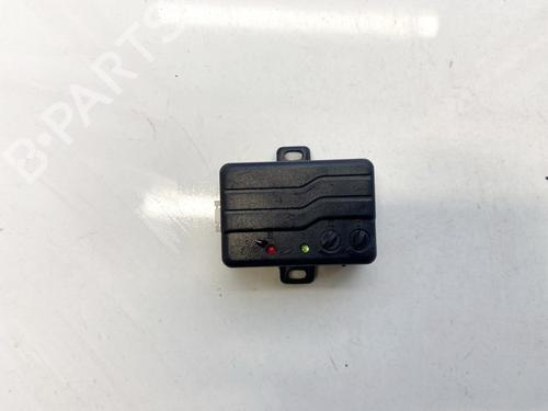 Used Electronic module Electronic module OPEL OMEGA B (V94) 2.0 DTI 16V (F69, M69, P69) (101 hp) 32888016 32888016