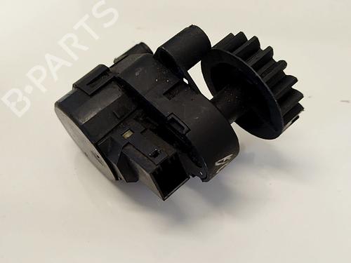 Used Electronic module Electronic module TOYOTA YARIS (_P9_) 1.5 (NCP91_, NCP91R) (109 hp) 33489374 33489374