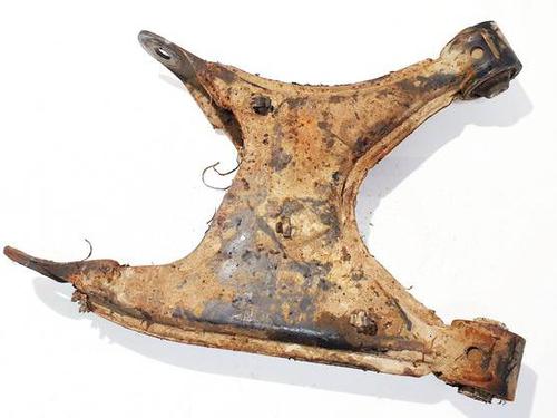 left-rear-suspension-arm-bmw-7-e38-1994-1995-1996-1997-1998-1999-2000-2001-35174890 main image