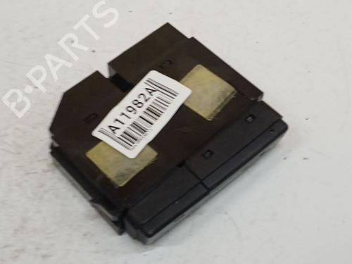 Used Switch Switch TOYOTA AVENSIS (_T25_) 2.2 D-CAT (ADT251_, ADT251R) (177 hp) 40519937 40519937
