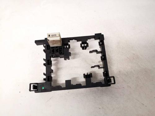 Used Fuse box Fuse box VW CADDY III MPV (2KB, 2KJ, 2CB, 2CJ) 2.0 SDI (70 hp) 32932804 32932804