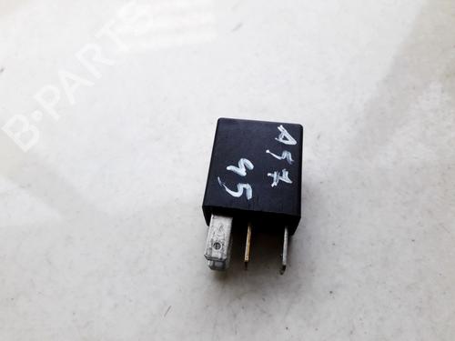 Used Electronic sensor Electronic sensor OPEL ASTRA G Hatchback (T98) 1.6 (F08, F48) (75 hp) 33101974 33101974