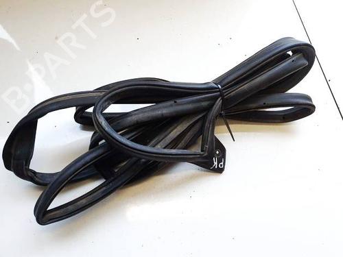 Gummiliste Gummiliste HONDA FR-V (BE) 2.2 i CTDi (BE5) (140 hp) 37085109 37085109