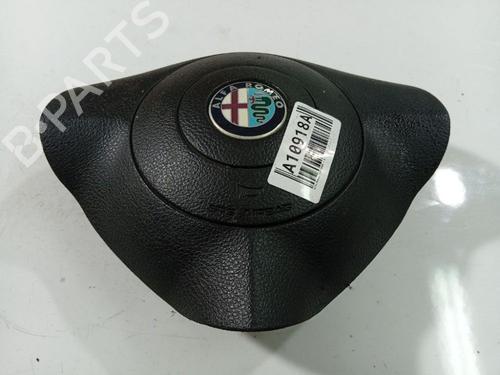 Used Driver airbag Driver airbag ALFA ROMEO 147 (937_) 1.9 JTDM (937.AXD1A, 937.AXV1A, 937.BXB1A) (115 hp) 33861893 33861893