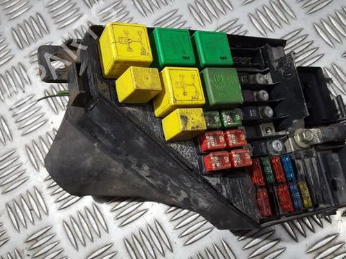 Used Fuse box Fuse box ALFA ROMEO 164 (164_) 2.5 TD (164.K2A, 164.K2B) (125 hp) 33500078 33500078