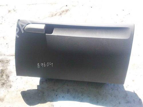 Used Glove box Glove box 35059363 35059363