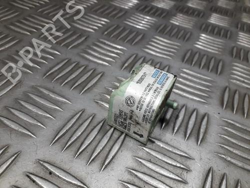 Used Electronic module Electronic module FIAT STILO (192_) 1.9 D Multijet (100 hp) 33501624 33501624