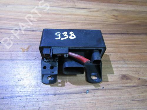 Used Electronic sensor Electronic sensor MERCEDES-BENZ E-CLASS (W210) E 200 CDI (210.007) (102 hp) 35650240 35650240