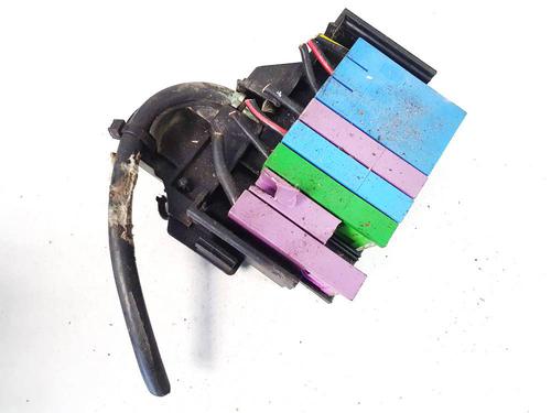 fuse-box-opel-zafira-a-mpv-t98-1999-2000-2001-2002-2003-2004-2005-2006-32923309 main image