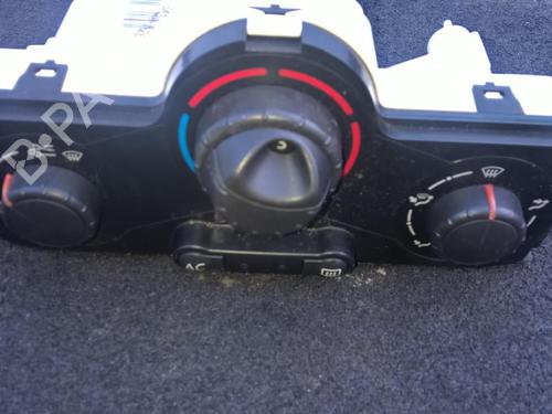 climate-control-renault-scenic-ii-jm01_-2003-2004-2005-2006-2007-2008-2009-2010-35873929 main image