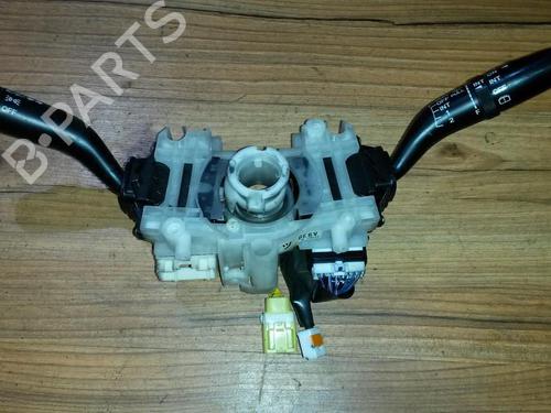 Used Warning switch Warning switch MAZDA 626 V (GF) 1.8 (GF8P) (100 hp) 35649136 35649136