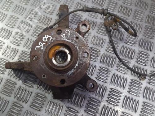 Used Right front steering knuckle Right front steering knuckle 35682406 35682406