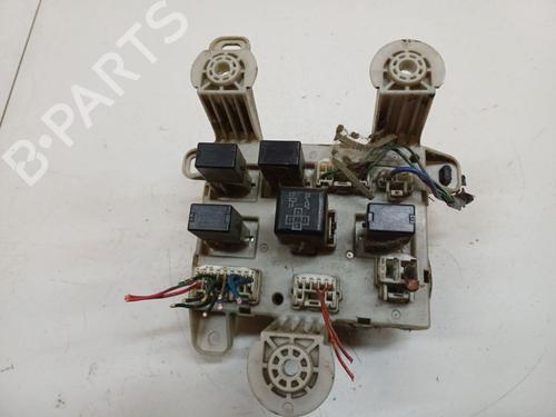 Sikringsdåse Sikringsdåse TOYOTA PREVIA II (_R3_) 2.0 D-4D (CLR30_, CLR30R) (116 hp) 39735084 39735084