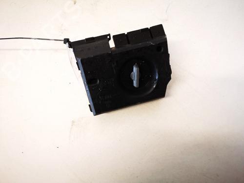 Used Lamp holder Lamp holder AUDI A6 C4 (4A2) 1.8 (125 hp) 35514732 35514732