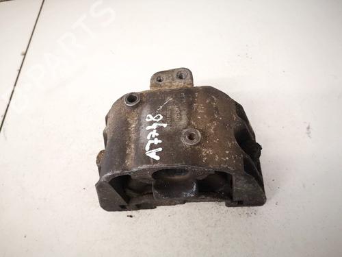 Used Engine mount Engine mount VW GOLF IV (1J1) 1.9 TDI (110 hp) 32901969 32901969