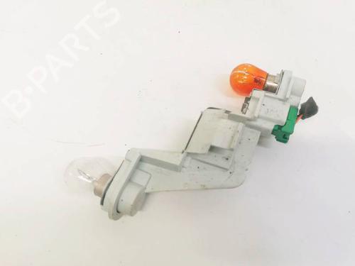 lamp-holder-volvo-v50-545-2003-2004-2005-2006-2007-2008-2009-2010-2011-2012-35360621 main image