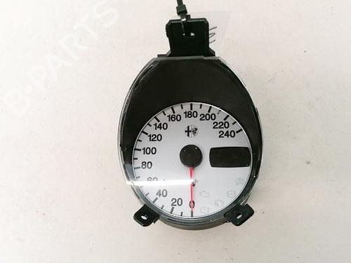 Used Instrument cluster Instrument cluster 35596088 35596088