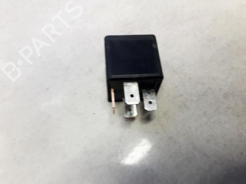 Used Other Other OPEL MERIVA A MPV (X03) 1.7 CDTI (E75) (100 hp) 33107541 33107541