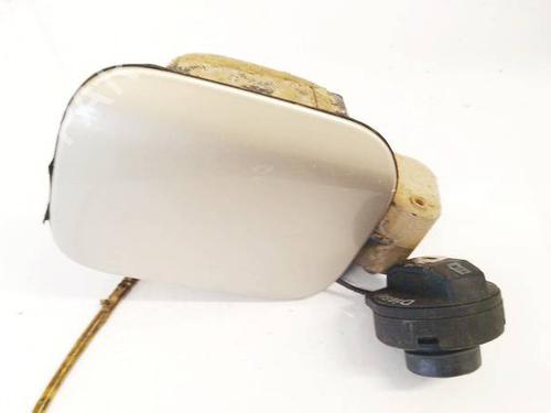 fuel-flap-skoda-octavia-ii-1z3-2004-2005-2006-2007-2008-2009-2010-2011-2012-2013-34787786 main image