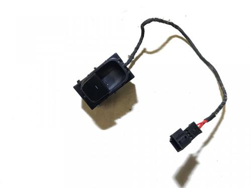 Interruttore TESLA MODEL 3 (5YJ3) EV AWD (351 hp) 33106006