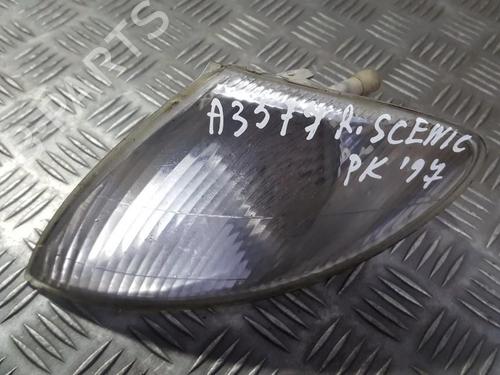 Used Left front indicator Left front indicator 35668405 35668405