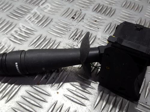 Used Warning switch Warning switch RENAULT LAGUNA II (BG0/1_) 2.2 dCi (BG0F) (150 hp) 35667258 35667258