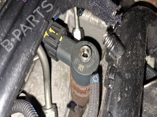 Used Injector Injector FIAT 500L (351_, 352_) 1.3 D Multijet (199LXY1A, 199LXY11) (84 hp) 40616419 40616419