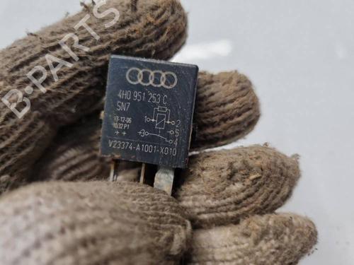 Electronic sensor AUDI Q3 (8UB, 8UG) 2.0 TDI | BP32573512M84 - Image 10
