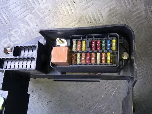 Used Fuse box Fuse box JAGUAR XJ (X308) 3.2 (237 hp) 33531402 33531402
