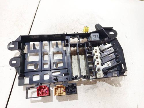 Used Fuse box VW PASSAT B7 (362) 1.6 TDI (105 hp) 32548771