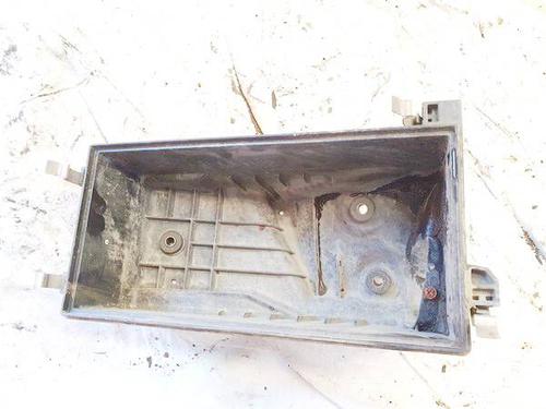 Used Air filter box Air filter box 35277875 35277875
