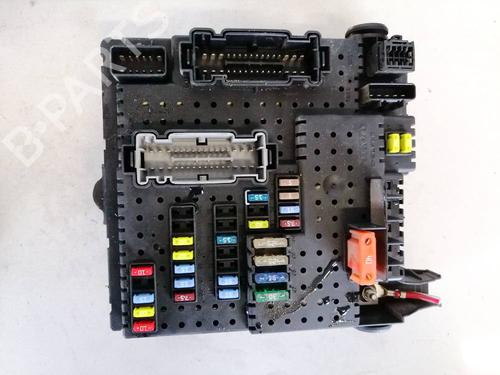 Used Fuse box Fuse box MERCEDES-BENZ E-CLASS (W211) E 220 CDI (211.006) (136 hp) 32949300 32949300