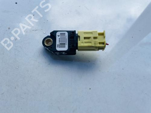 Used Electronic module Electronic module TOYOTA COROLLA Verso (ZER_, ZZE12_, R1_) 2.2 D-4D (AUR10_, AUR10R) (136 hp) 32882908 32882908