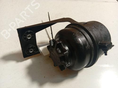 Used Power steering reservoir Power steering reservoir 37677276 37677276