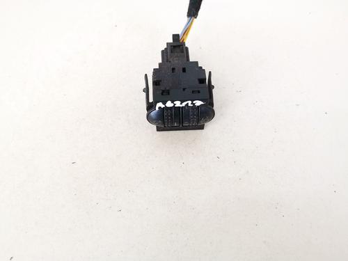 Used Switch Switch VW PASSAT B5 Variant (3B5) 1.9 TDI (110 hp) 35613044 35613044