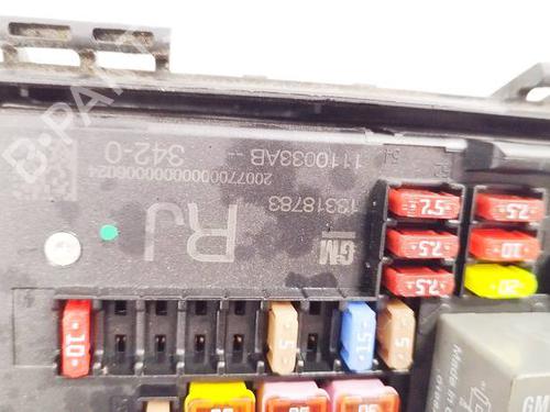 Fuse box OPEL ASTRA J (P10) 1.7 CDTI (68) | BP38478208E1 - Image 2