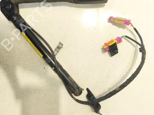 Used Seat buckle Seat buckle OPEL VECTRA C (Z02) 2.2 DTI 16V (F69) (125 hp) 35589395 35589395