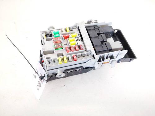 Used Fuse box Fuse box OPEL INSIGNIA A (G09) 2.0 CDTI (68) (160 hp) 32917744 32917744