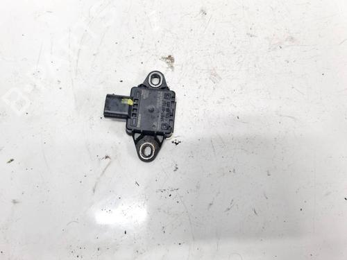 Used Electronic module Electronic module TESLA MODEL S (5YJS) 85D AWD (421 hp) 35161080 35161080