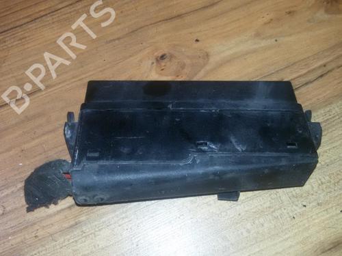 fuse-box-opel-vectra-c-z02-2002-2003-2004-2005-2006-2007-2008-2009-33509090 main image