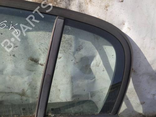 Panel rude bagtil venstre Panel rude bagtil venstre 35297103 35297103