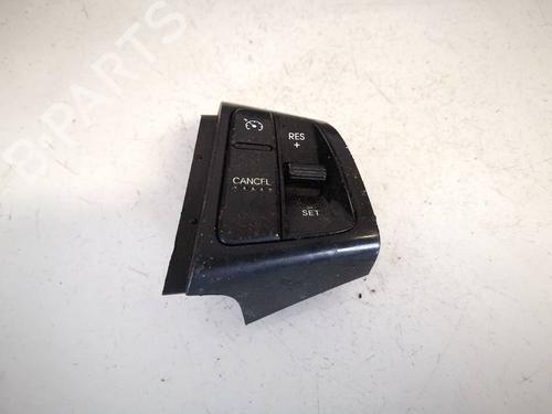 Used Steering wheel controls Steering wheel controls 35128821 35128821